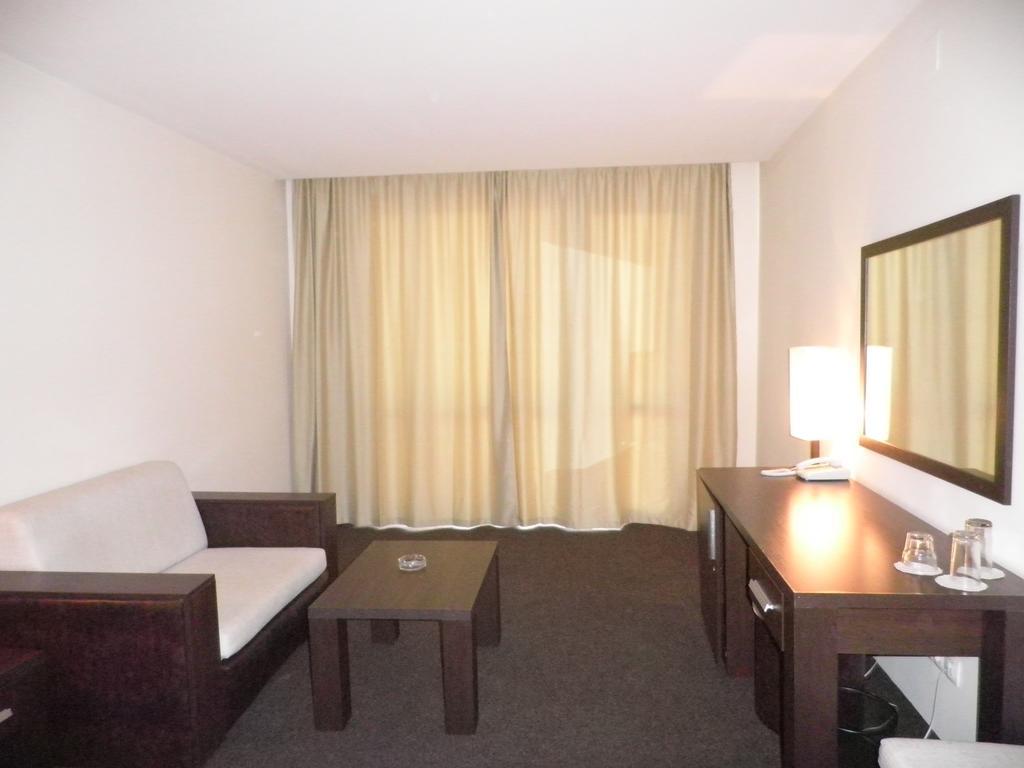 Hotel Vigo Nesebar Luaran gambar