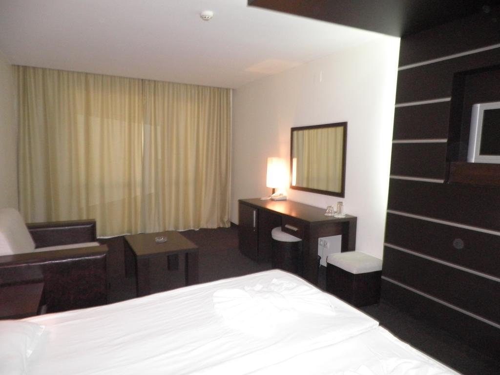 Hotel Vigo Nesebar Luaran gambar